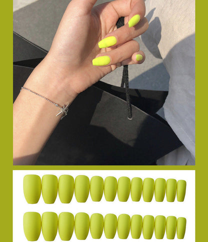 Faux ongles ballerine givrés